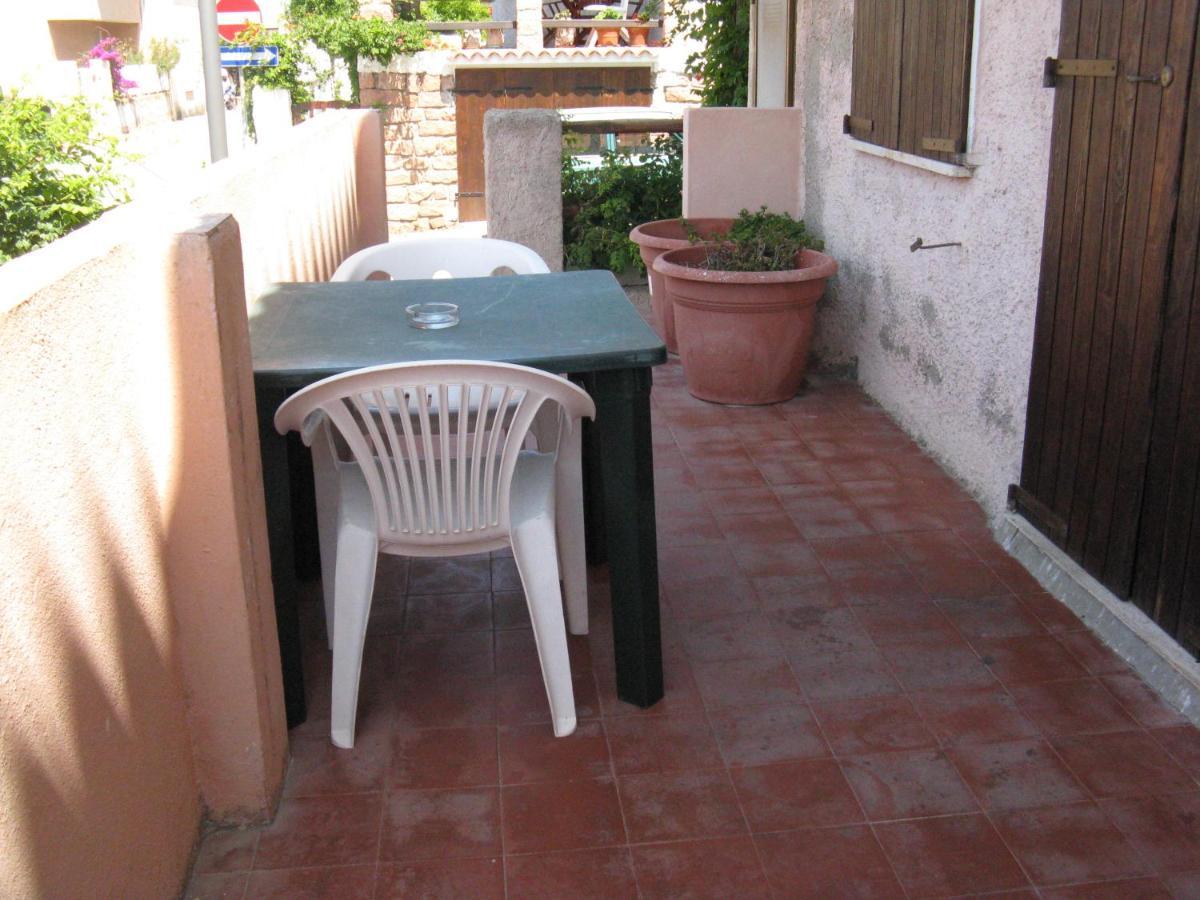 Borgo Spiaggia Isola Rossa Exteriör bild
